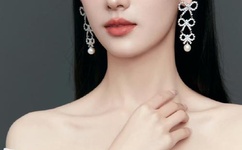 亚洲2卡3卡4卡5卡乱码入口